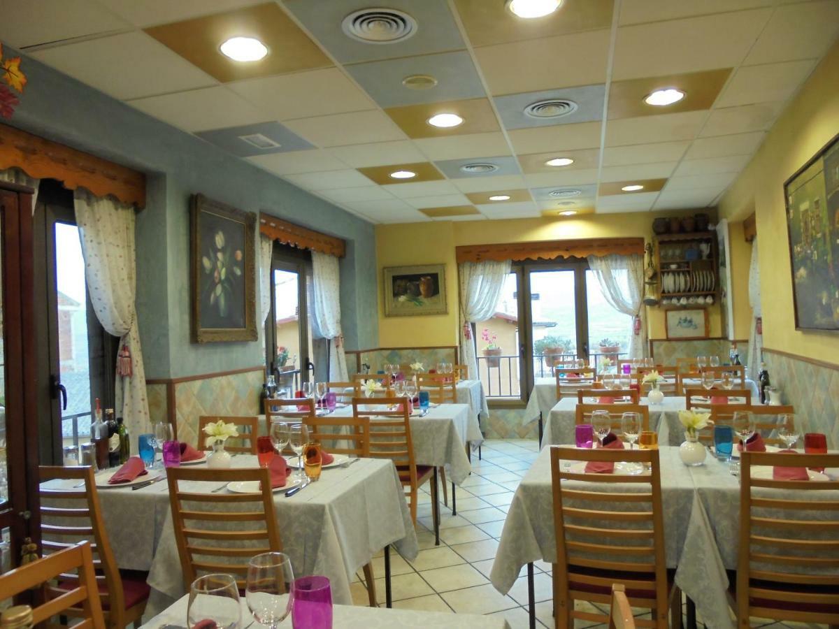 Estudios Casa Lola De Talarn Kültér fotó
